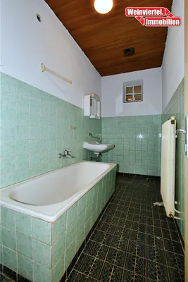 7-Zimmer-Immobilie kaufen in Hollabrunn – 180 m², € 178.000 – Bild 18 von 36