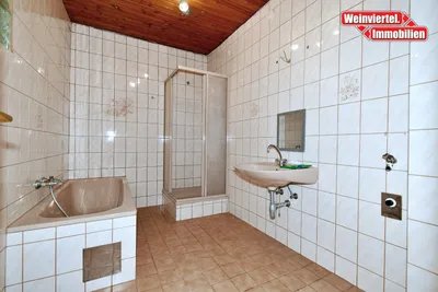 7-Zimmer-Immobilie kaufen in Hollabrunn – 180 m², € 178.000 – Bild 14 von 36