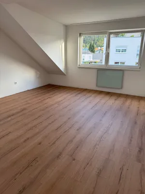 Wohnung mieten in Neunkirchen – 80 m², € 750