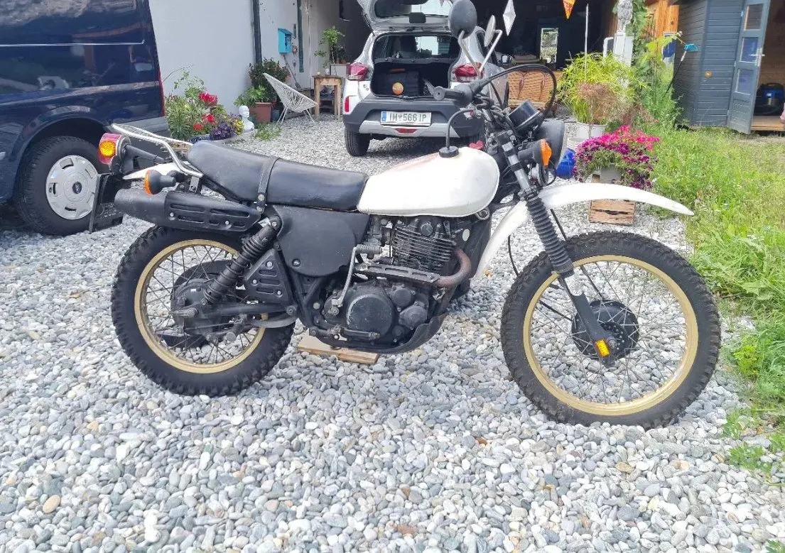 Yamaha XT