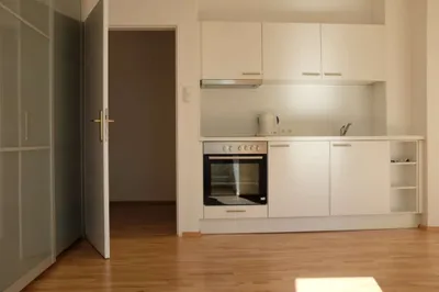 1-Zimmer-Wohnung mieten in Graz – 35 m², € 495 – Bild 2 von 9