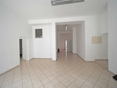 4-Zimmer-Gewerbeimmobilie mieten in Wien – 146 m², € 1.560 – Bild 2 von 13