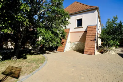 9-Zimmer-Haus kaufen in Eisenstadt - Umgebung – 331 m², € 1.190.000 – Bild 23 von 23