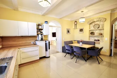 9-Zimmer-Haus kaufen in Eisenstadt - Umgebung – 331 m², € 1.190.000 – Bild 9 von 23