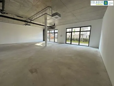 Gewerbeimmobilie mieten in Sankt Pölten – 159 m², € 2.381 – Bild 2 von 3