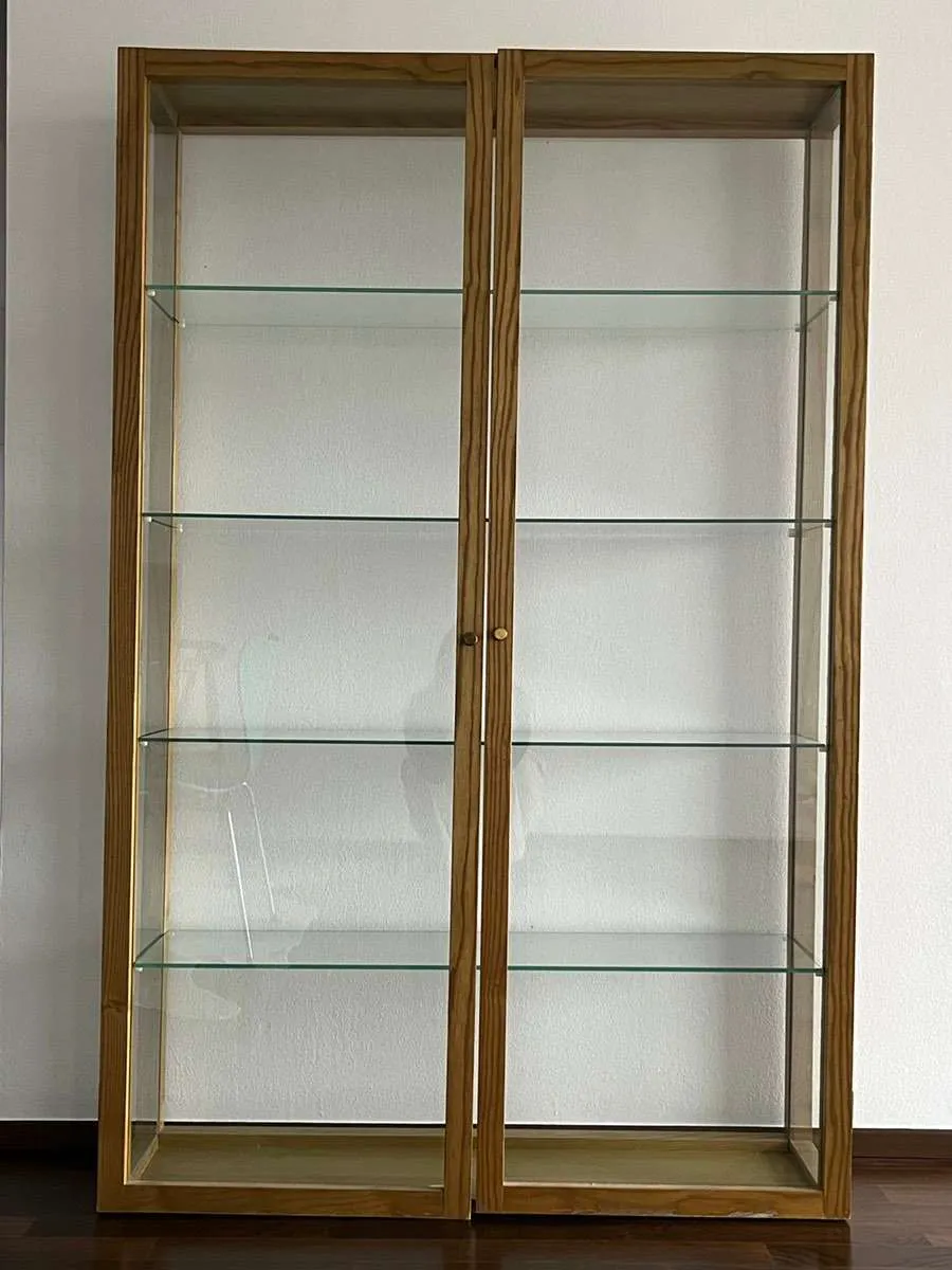 Glasvitrine, € 90,- (1180 Wien)