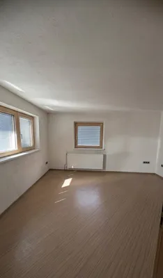 Immobilie mieten in Landeck – 105 m², € 430 – Bild 2 von 9