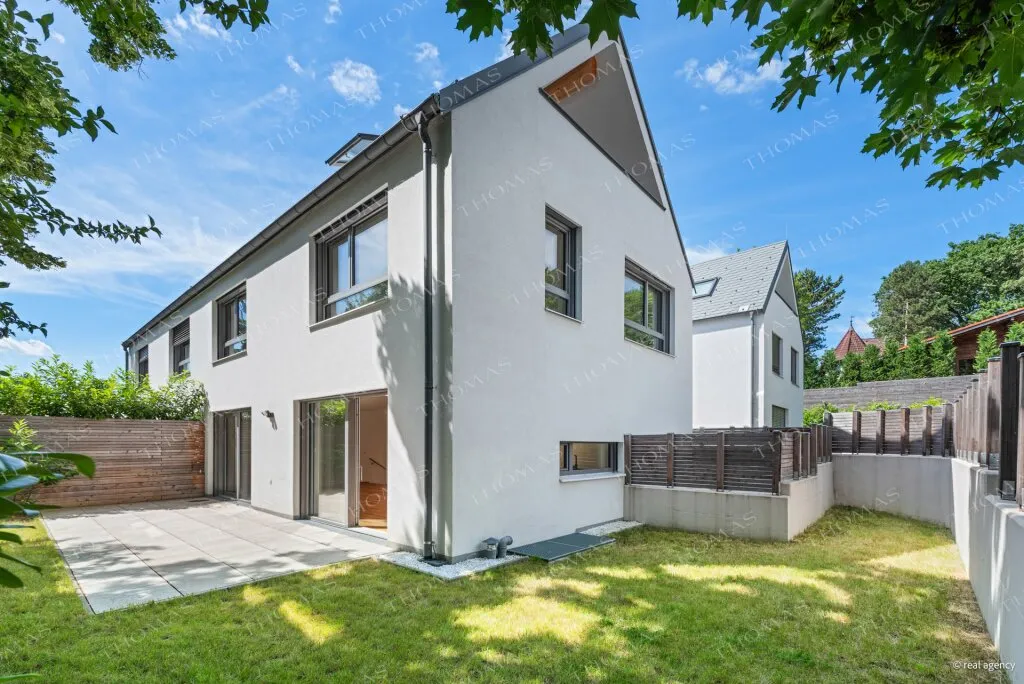 Neuwertige Doppelhaushälfte - Gießhübl - mit Lift und 100 m² Freiflächen | Neubau 2022, Gießhübl