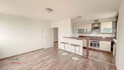 Geräumige 3 Zimmer Wohnung mit Weitblick!