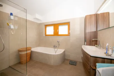 5-Zimmer-Immobilie kaufen in Baden – 154 m², € 649.000 – Bild 20 von 35