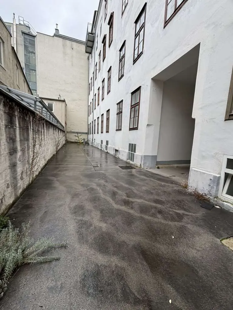1120! Lager/Gewerbefläche nahe Euro Plaza und Wien Meidling! - Ansicht 2