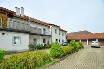 2-Zimmer-Wohnung mieten in Amstetten – 59 m², € 633 – Bild 2 von 4