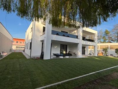 6-Zimmer-Haus kaufen in Linz Land – 165 m², € 929.000