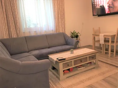 2-Zimmer-Wohnung mieten in Linz – 40 m², € 660 – Bild 2 von 8