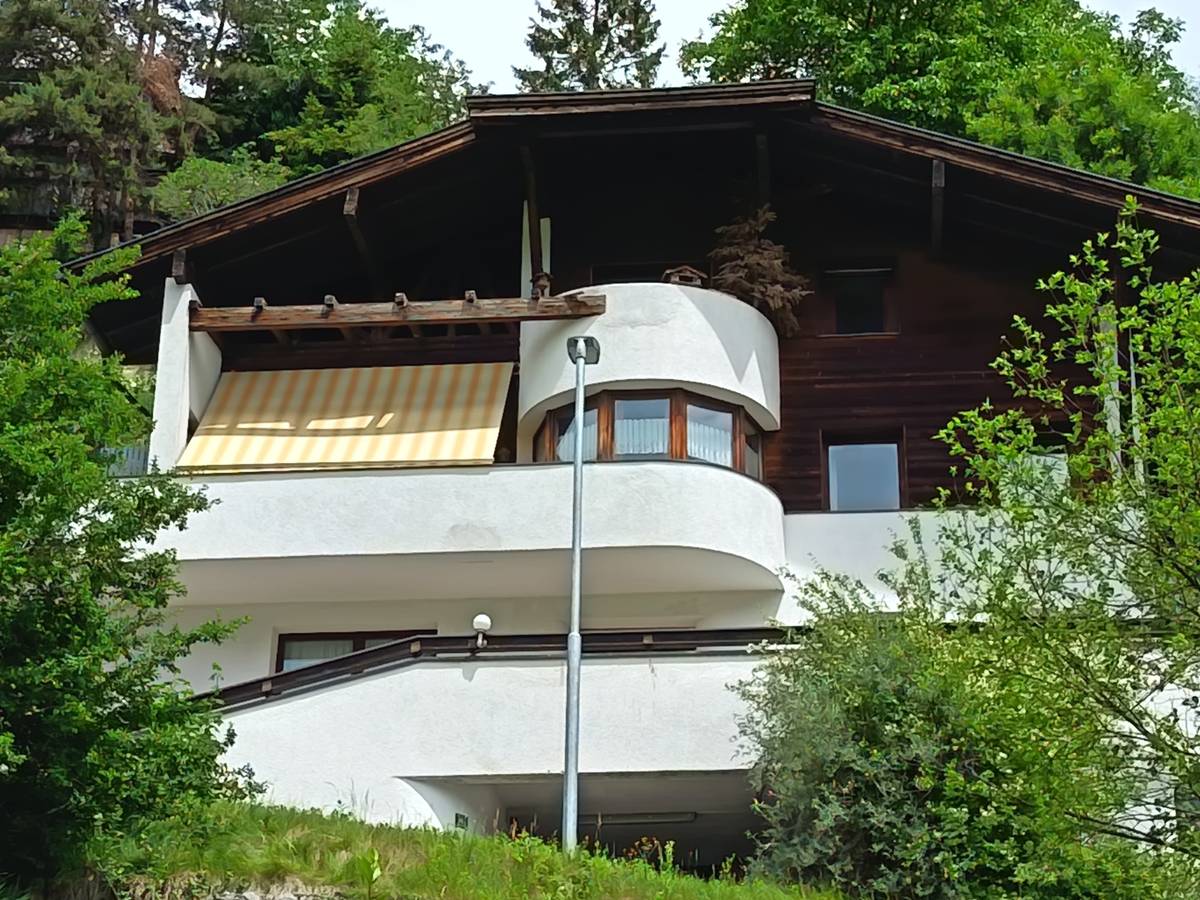 Haus in 0mes 180m² mit Garten, Garage und atemberaubendem Bergblick!, Axams