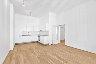 Wunderschöne, helle 2 Zimmer Altbauwohnung in perfekten Zustand Nähe U3 Neubaugasse – Bild 3