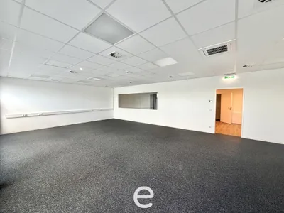 Gewerbeimmobilie mieten in Tulln – 148 m², € 2.491 – Bild 3 von 6