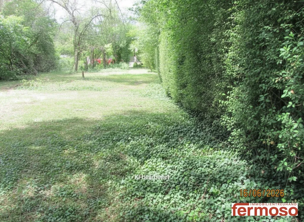 Traumgrundstück 696m² in 1110 Wien - Perfekt für Ihr Eigenheim! Sehr grün und mit einem teilweisen sehr alten Baumbestand am Grundstücksrand – pohled 2