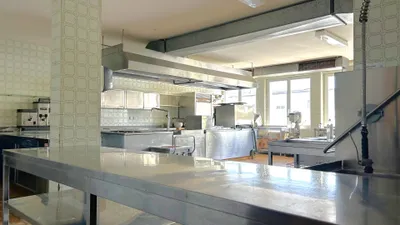 Gewerbeimmobilie mieten in Vöcklabruck – 204 m², € 2.790 – Bild 14 von 19