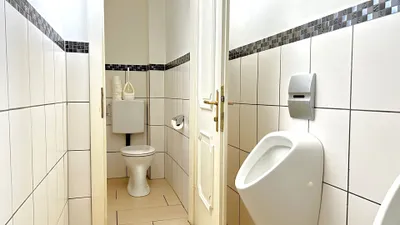Gewerbeimmobilie mieten in Vöcklabruck – 204 m², € 2.790 – Bild 17 von 19