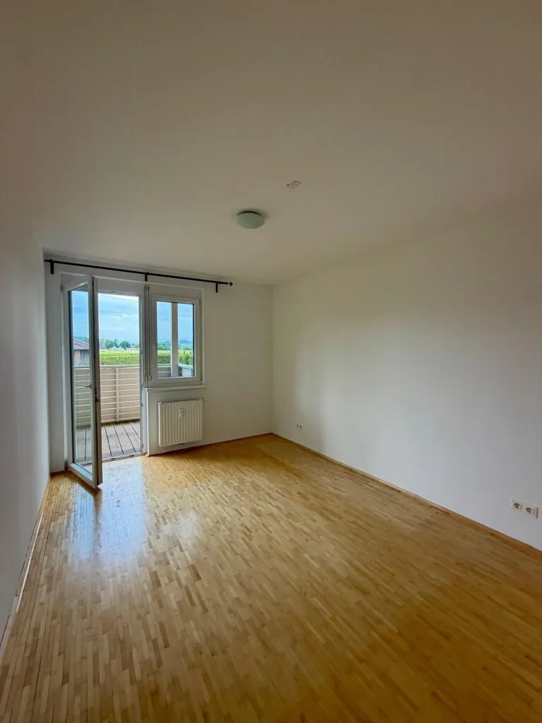 Moderne 2-Zimmer-Eigentumswohnung mit großem Balkon, Carport & Grünblick in Wildon - sofort bezugsbereit! - Ansicht 3