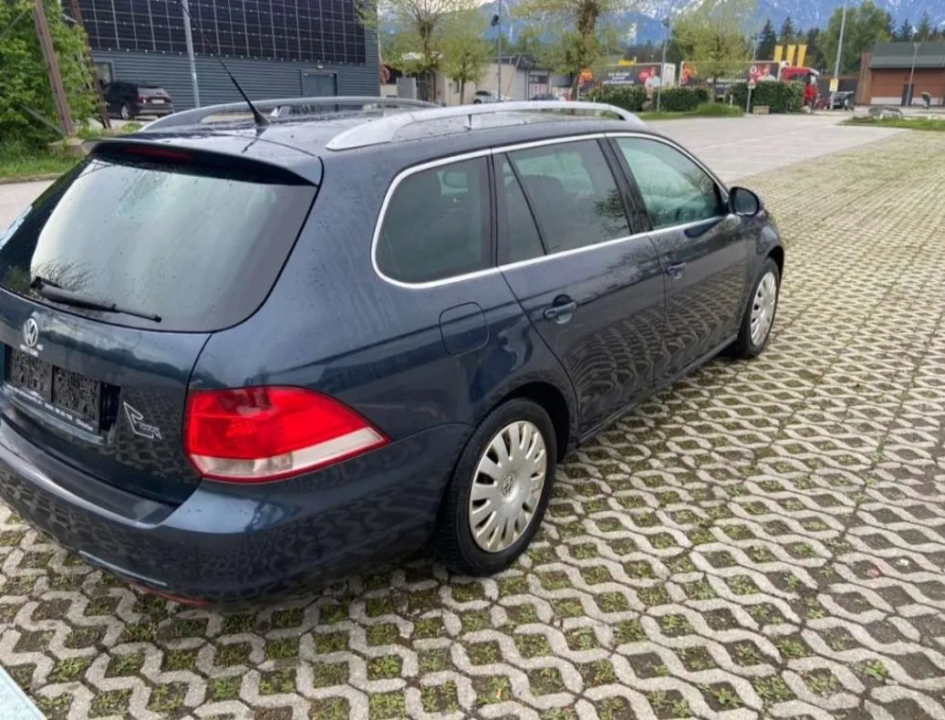 VW Golf