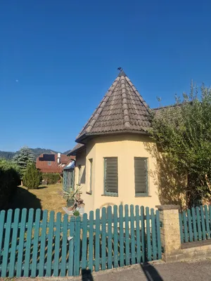 Haus kaufen in Gmunden – 350 m², € 599.500 – Bild 1 von 19