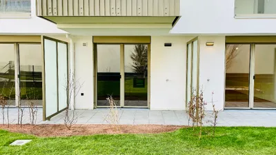 Moderne Einzimmerwohnung mit Terrasse - Baujahr 2025