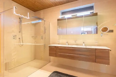 6-Zimmer-Haus kaufen in Mödling – 298,98 m², € 980.000 – Bild 9 von 20