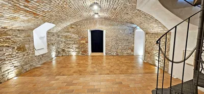 Gewerbeimmobilie mieten in Wien – 402 m², € 13 – Bild 5 von 11