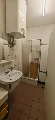 Gewerbeimmobilie mieten in Innsbruck – 41 m², € 963 – Bild 5 von 9