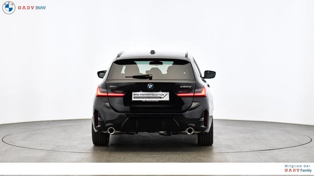 BMW 3 Series 2025 photo 3