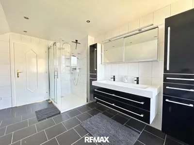 6-Zimmer-Gewerbeimmobilie kaufen in Klagenfurt Land – 208,08 m², € 298.000 – Bild 23 von 24
