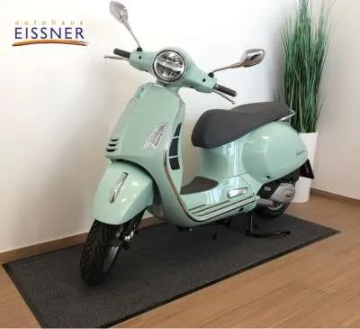 Vespa GTS