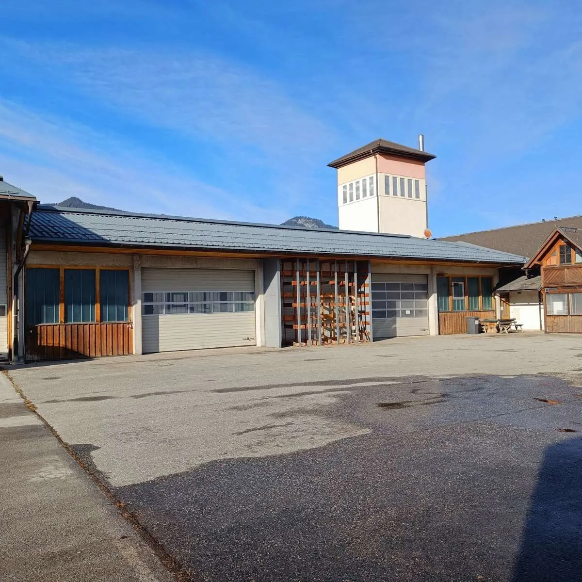 Lagerhalle beheizt, Büroräume, Mitarbeiterwohnung im Gewerbegebiet Irdning - Ansicht 3