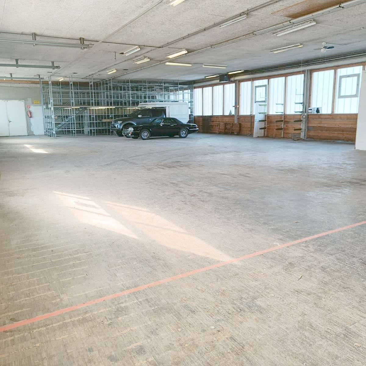 Lagerhalle beheizt, Büroräume, Mitarbeiterwohnung im Gewerbegebiet Irdning, Irdning