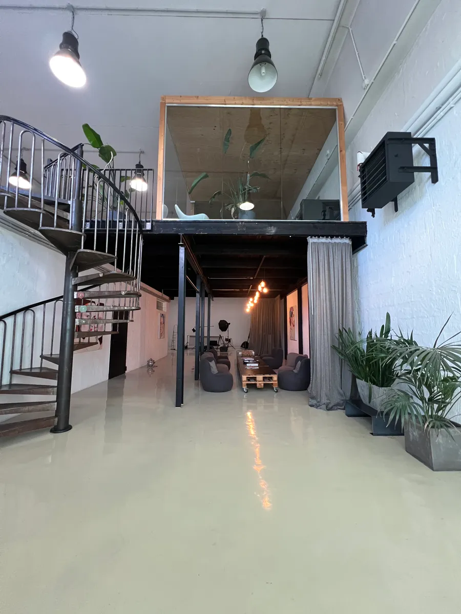 395m² Kreativloft mit Fotostudio, Galerie & Bürofläche in Salzburg-Gnigl - Ansicht 2