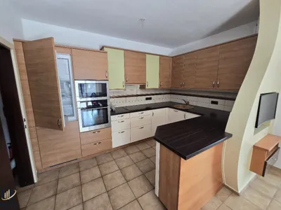 6-Zimmer-Immobilie kaufen in Sankt Pölten Land – 240 m², € 1.049.000 – Bild 8 von 33
