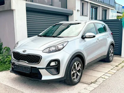 KIA Sportage 1,6 CRDI Silber Automatik 136PS mit Pa...