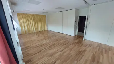 1-Zimmer-Gewerbeimmobilie mieten in Linz – 72 m², € 870 – Bild 3 von 17