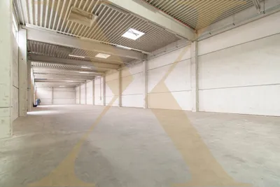 Gewerbeimmobilie mieten in Wels – 762 m²