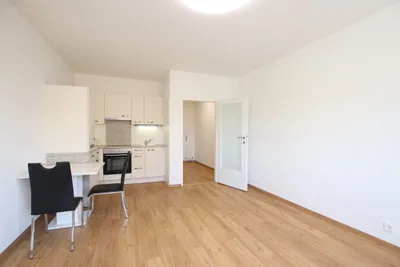 1-Zimmer-Wohnung mieten in Klagenfurt – 32 m², € 600 – Bild 2 von 12