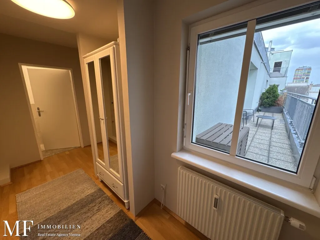 2 Zimmerwohnung mit 2 Terrassen, Garage, Klimaanlage - Ansicht 3
