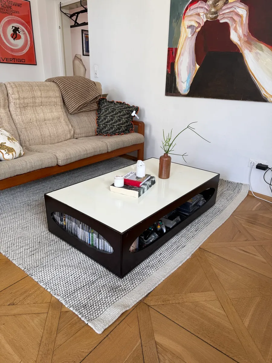 Mid Century Couch Tisch Beistell Sofa Kommode Box Stauraum, € 60,- (8010 Andritz)