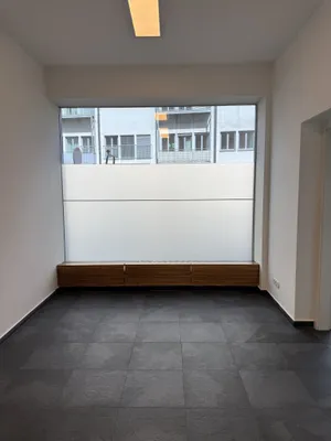 12-Zimmer-Gewerbeimmobilie mieten in Graz – 424 m², € 4.000 – Bild 8 von 18