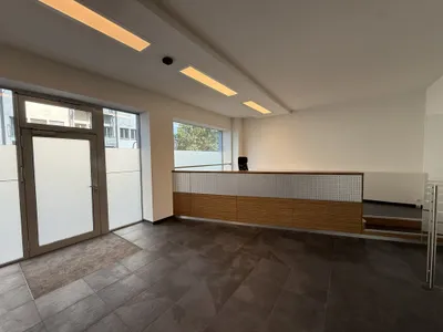 12-Zimmer-Gewerbeimmobilie mieten in Graz – 424 m², € 4.000 – Bild 11 von 18