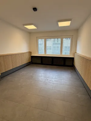 12-Zimmer-Gewerbeimmobilie mieten in Graz – 424 m², € 4.000 – Bild 13 von 18