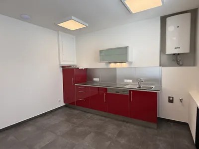 12-Zimmer-Gewerbeimmobilie mieten in Graz – 424 m², € 4.000 – Bild 15 von 18