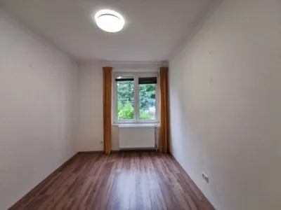 3-Zimmer-Wohnung mieten in Baden – 98 m², € 1.047 – Bild 12 von 17