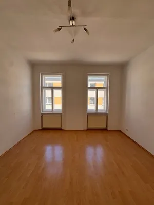 PROVISIONSFREI! WOHNUNG IN RUHIGER LAGE – Bild 2